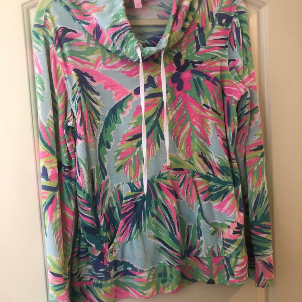 Fair condition Lilly Pulitzer Popover Hoodie